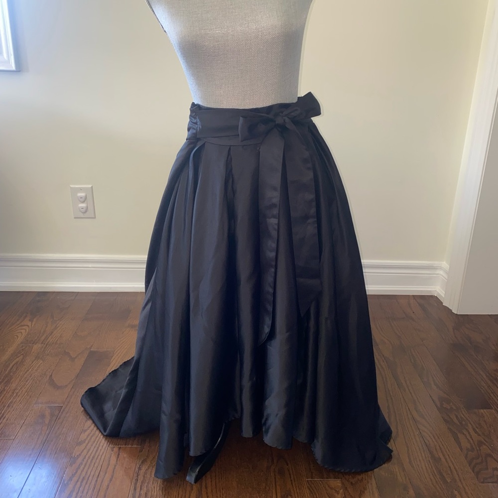 Mendocino high low skirt